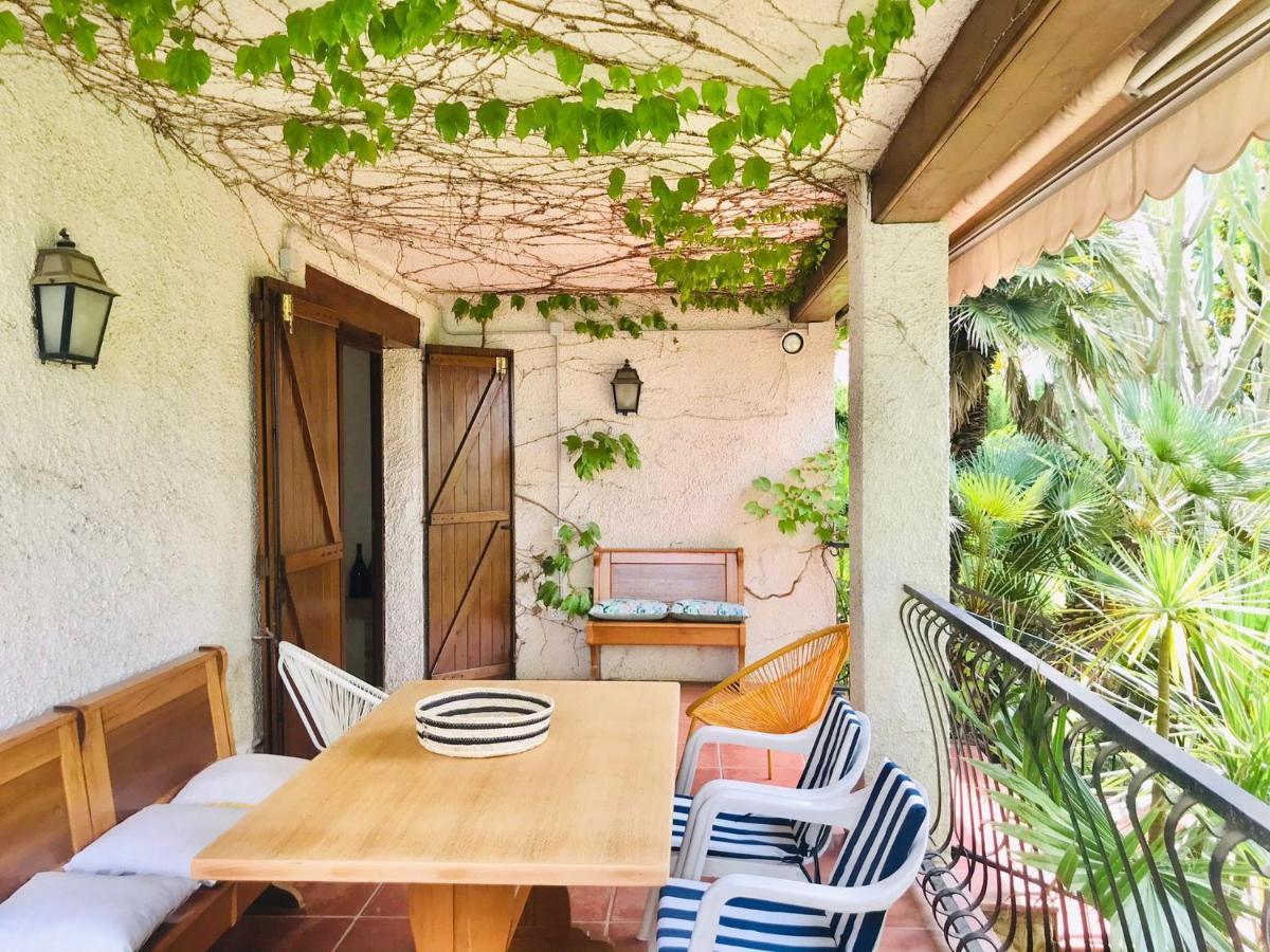 Casa Mediterranea Con Gran Jardin Y Piscina A 500 M De La Playa Roda de Bará 外观 照片