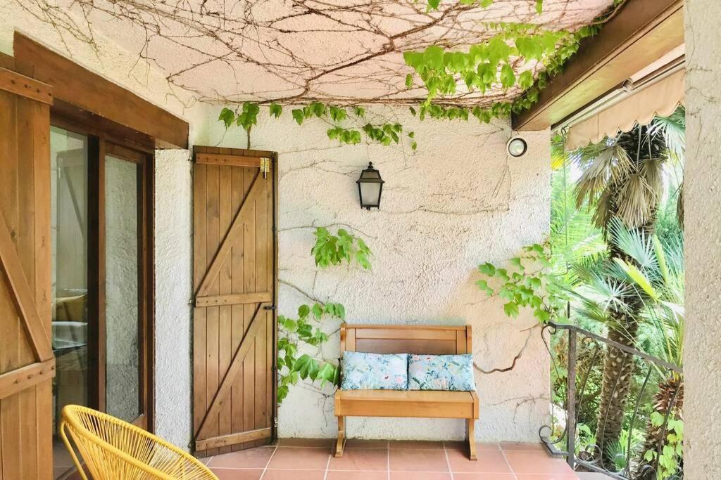 Casa Mediterranea Con Gran Jardin Y Piscina A 500 M De La Playa Roda de Bará 外观 照片