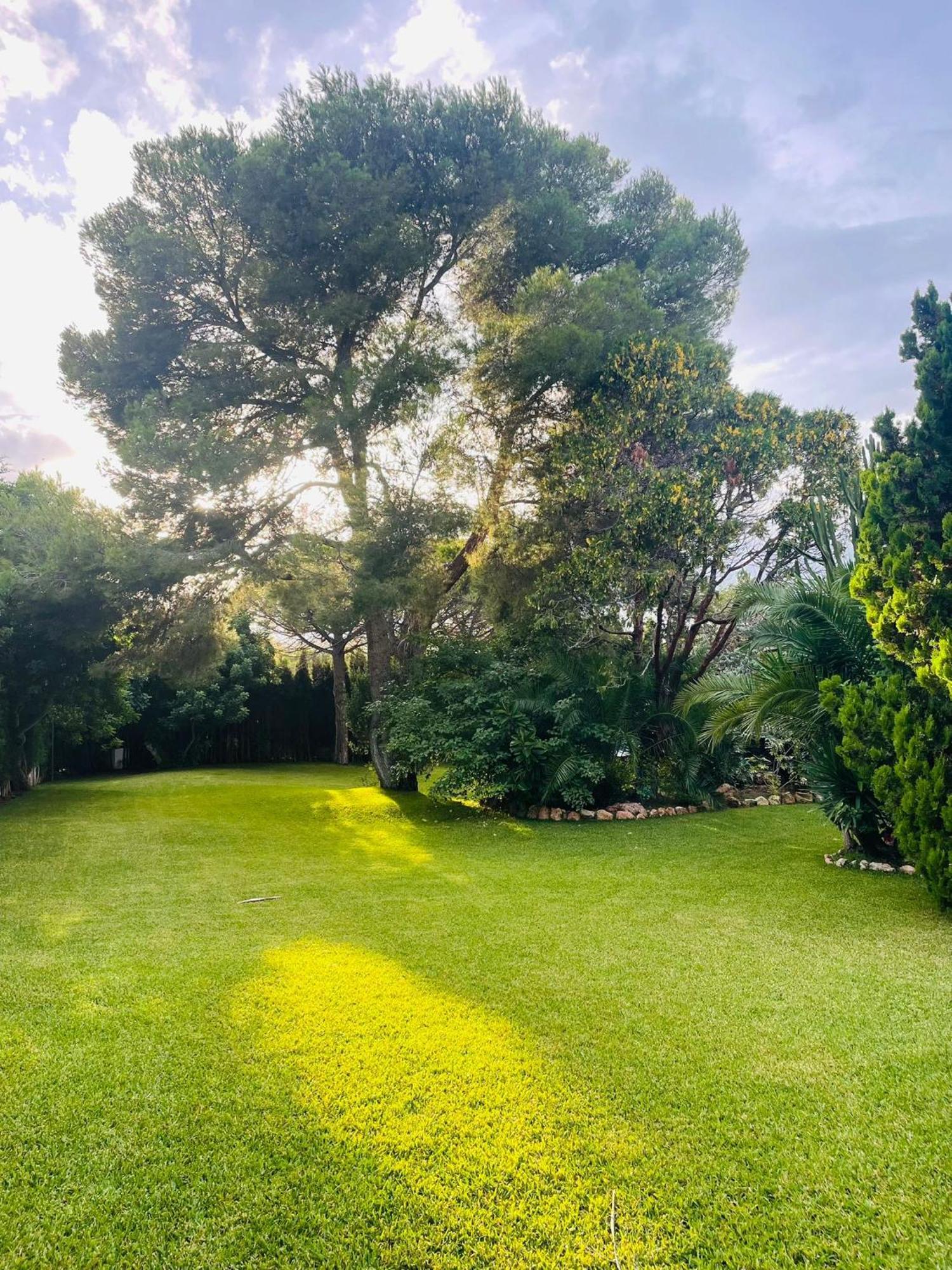 Casa Mediterranea Con Gran Jardin Y Piscina A 500 M De La Playa Roda de Bará 外观 照片